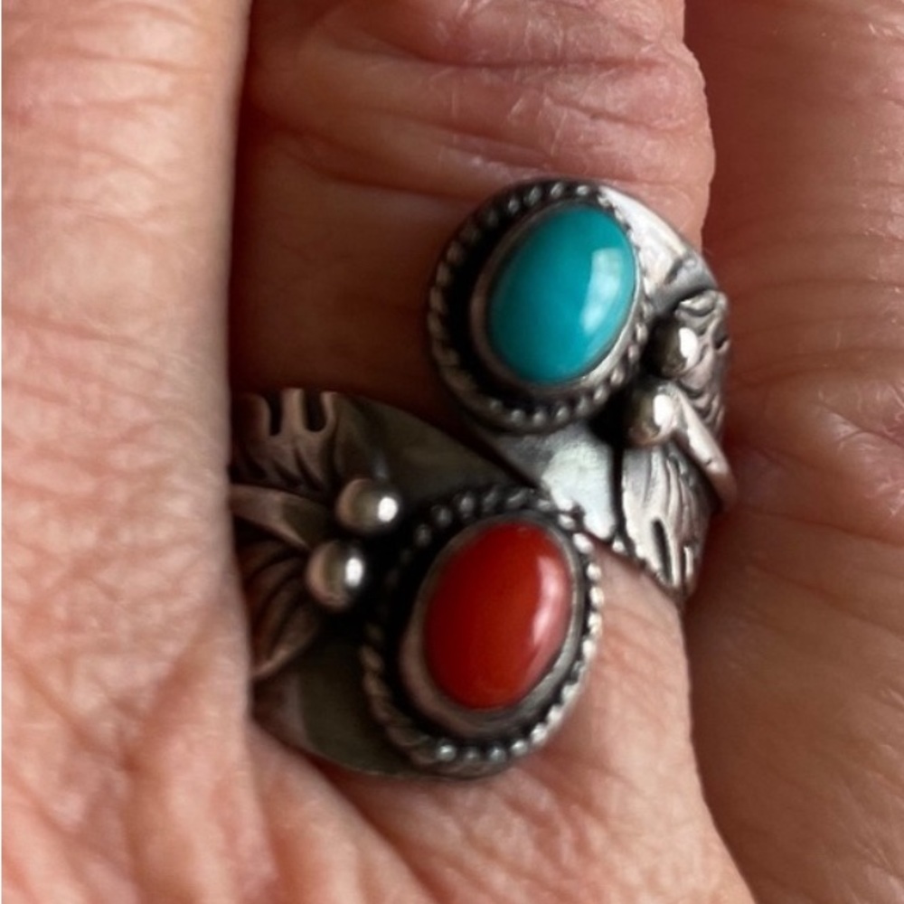 Adjustable Turquoise and Coral Sterling Silver Ring NWT size 6-8 - Picture 6 of 6